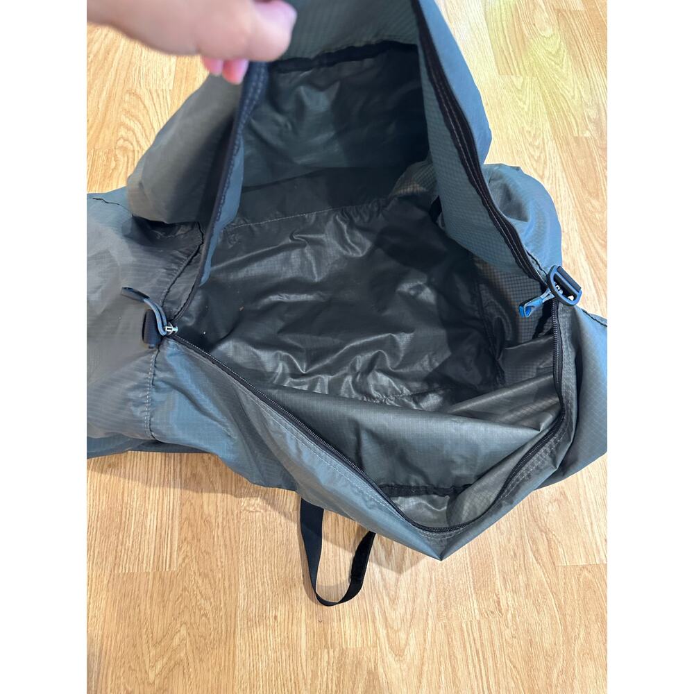 REI Stuff Travel Duffle Backpack Bag in Gray - Picture 3 of 5